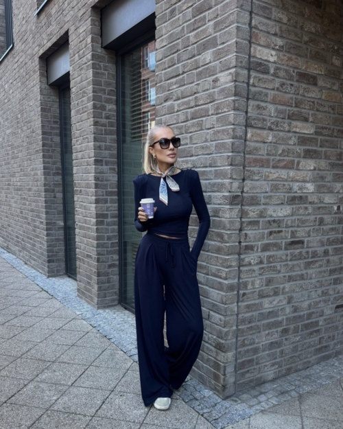 Komplet BASIQ - Granatowy